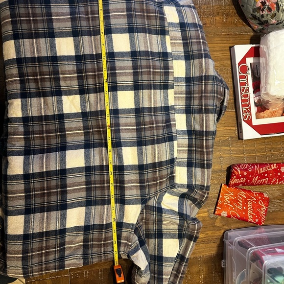 LL Bean scotch plaid shirt Sherpa lined. - Picture 9 of 12